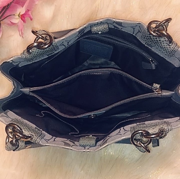 Coach Purse - Picture 2 of 2